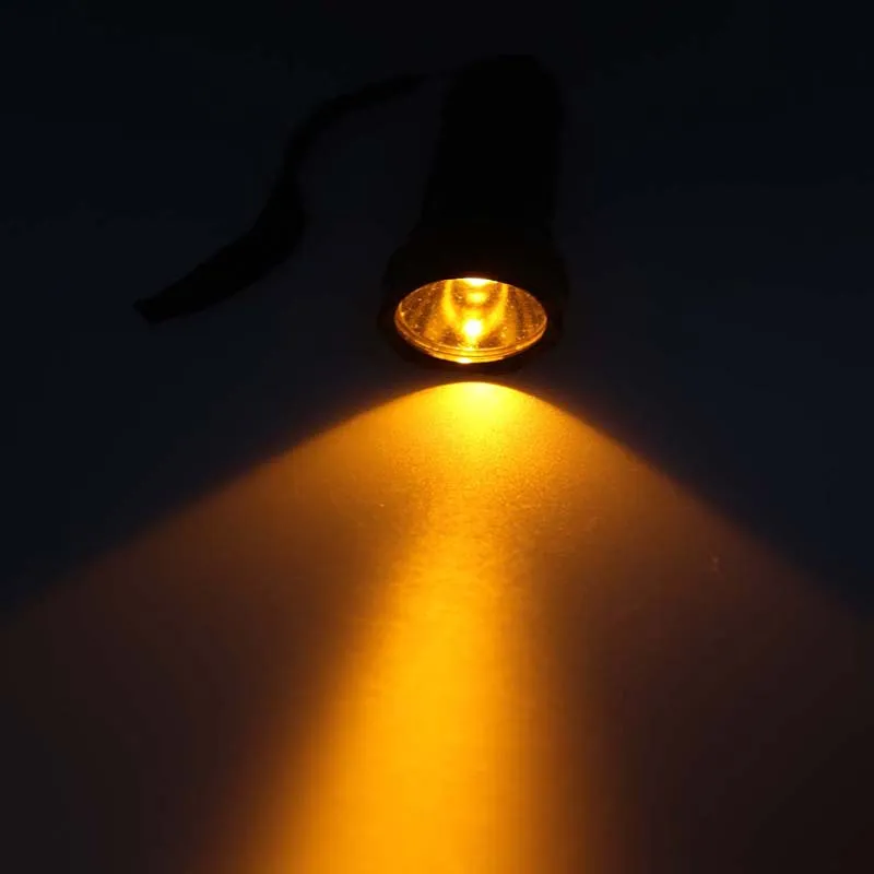 yellow flash light