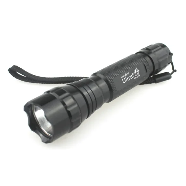 1 rechargeable flashlight
