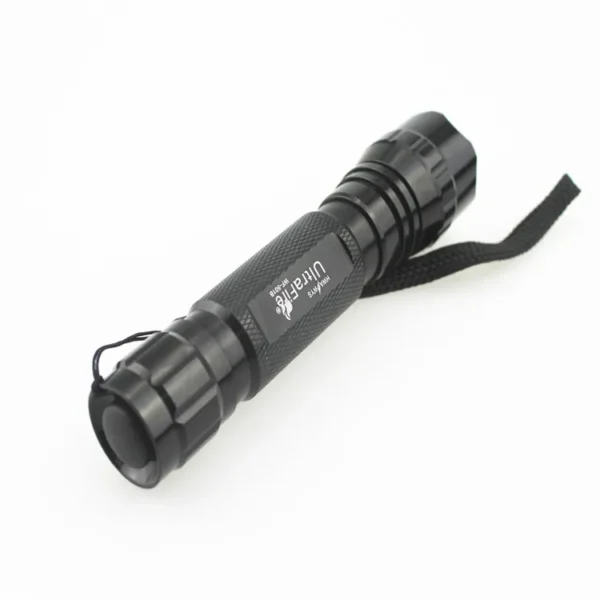 4 rechargeable torch Ultra Fire 501B CREE XP-L V5 1800 Lumens