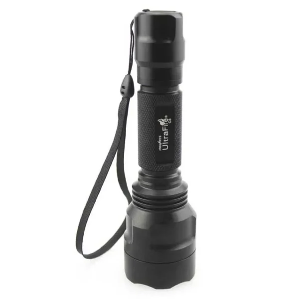 5 best flash light Ultra fire C8 CREE XP-L HI V3 1600lm
