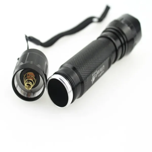 6 rechargeable torch Ultra Fire 501B CREE XP-L V5 1800 Lumens