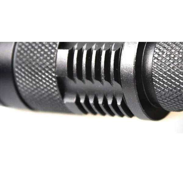 flash lights Ultra Fire SK68 CREE Q5 200 Lumens