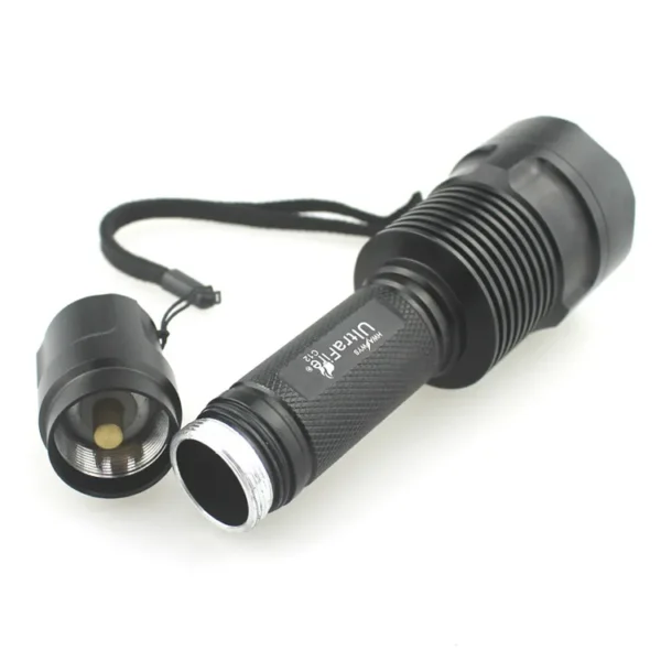 good flashlight Ultra Fire C12 CREE XP-L V5 2000lm