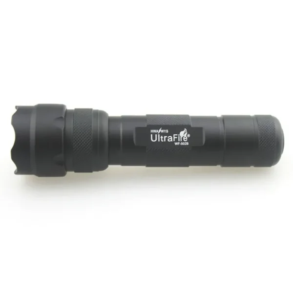 IMG_5861 rechargeable flashlight Ultra Fire 502B CREE XM-L2 3500K Warm White