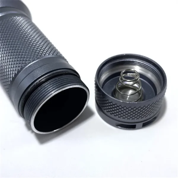 20 powerful flash light X6 12W XPL 1095 Lumens Middle Switch Type-C