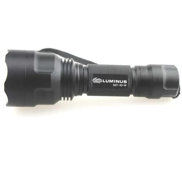 most powerful flashlight Manta Ray C8 LUMINUS SST-40-W 1650lm
