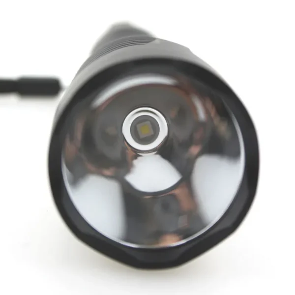 4 rechargeable led flashlight Manta Ray C12-UE CREE XP-L Hi V3 2000lm 12x7135