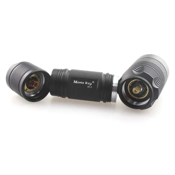 IMG_4687 flash lights Manta Ray C8.2 LUMINUS SST-40-W 1650lm