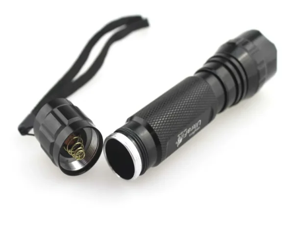 IMG_2969 colored flashlight Ultra Fire WF-501B CREE XP-E2 585nm Amber Light